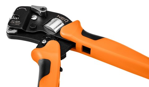 Szczypce do zaciskania końcówek tulejkowych CrV 230 mm, samonastawne 0.08 -16 mm2, AWG 26-5 Szczypce do zaciskania końcówek tulejkowych CrV 230 mm, samonastawne 0.08 -16 mm2, AWG 26-5