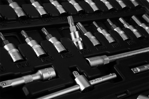 Zestaw kluczy nasadowych 1/4", 55 szt., satynowy Zestaw kluczy nasadowych 1/4", 55 szt., satynowy